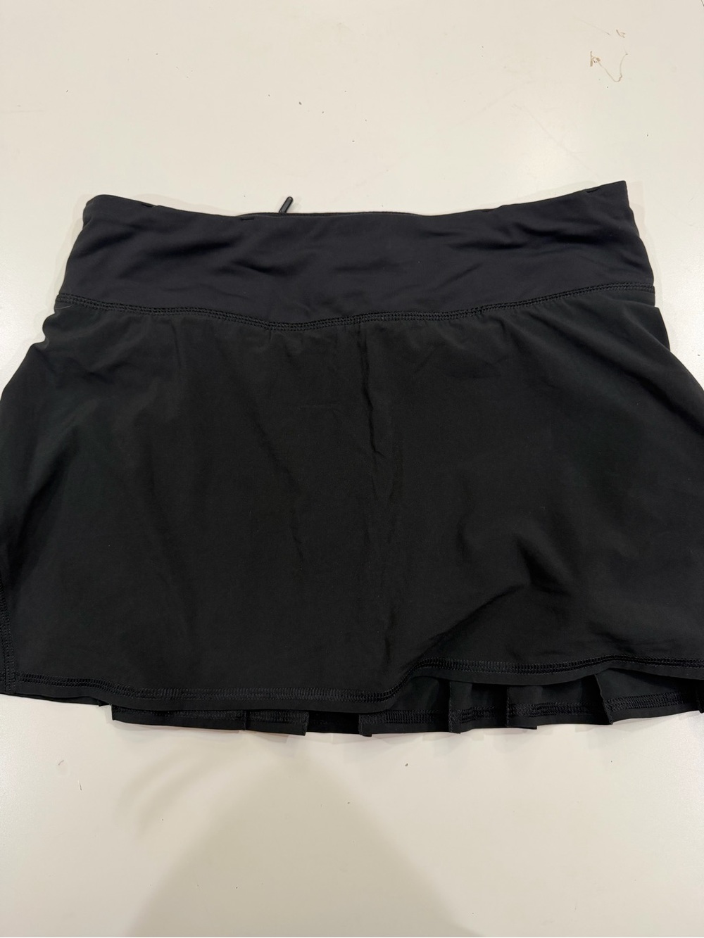 Lululemon Women's Black Athletic Skirt with Built-In Shorts